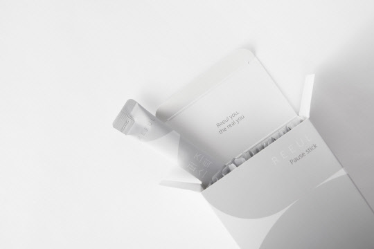 리을(reeul), ‘퍼즈 스틱’ 펀딩 성공하며 국내 정식 런칭