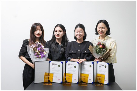 제이비컴스컴퍼니 `2020 소셜아이어워드` 혁신 대상 포함 3개 부문 대상 수상 및 최우수상 수상