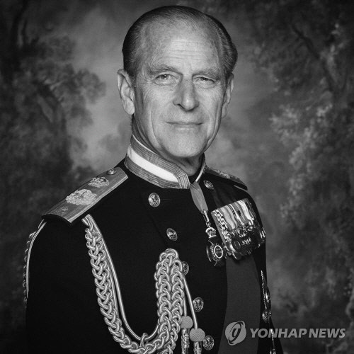 `외조의 왕` 영국 필립공 별세…비범한 삶 살았다 추모 물결