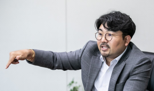 [D파이오니어를 만나다] 위성·드론 연동해 하늘길 개척… `한국의 스페이스X` 될 것