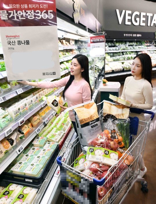 거리두기 풀리자 외식 수요 증가… 덜 팔리는 밀키트