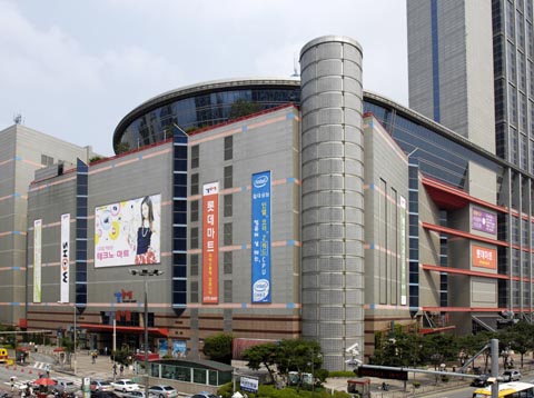 강변 테크노마트, 정밀진단 위해 3일 동안 퇴거명령...상가-마트-극장-은행-사무실 올스톱