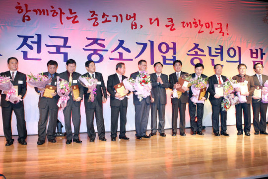 2011년 중소기업협동조합 대상에 `한국씽크공업협동조합`