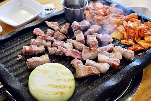 입소문 자자한 사당역 고기맛집 줄 서서 기다려도 좋아요