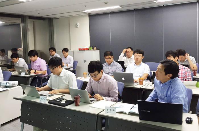 신세계아이앤씨, SSG 테크 아카데미로 자발적 학습 유도