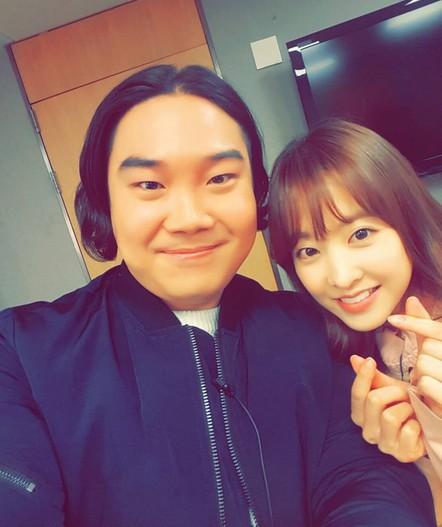 예림이네 만물트럭 유재환, 박보영과 다정샷 “러블리가 죄라면 보영씨는 무기징역”