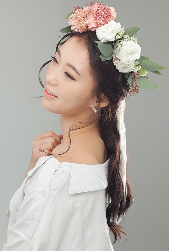 매직기로 손쉽게 연출하는 롱 헤어 웨이브 스타일