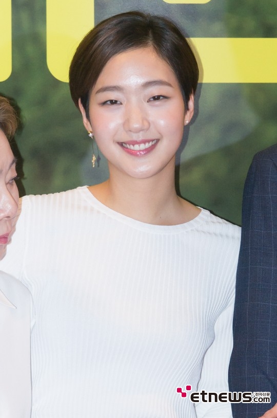 [포토] 김고은, 촉촉한 피부미인