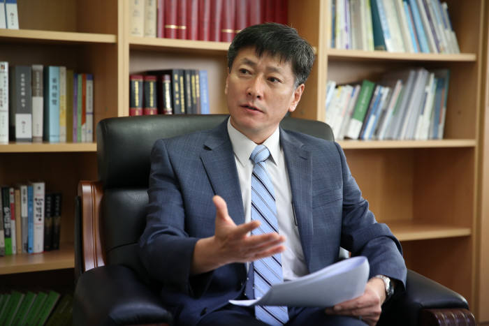 [人사이트]김연호 특허심판원장