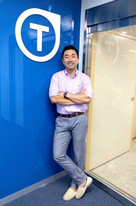 [CEO와 책]브라이언 김 튠 APAC 지사장 `모바일 인사이트`