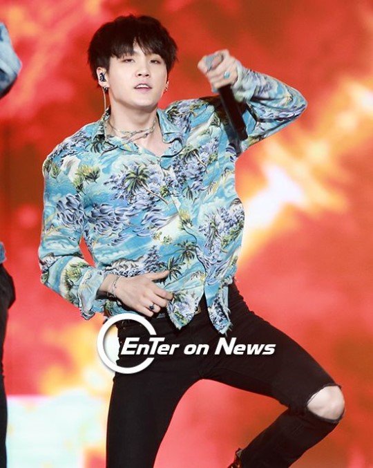 방탄소년단 슈가, 귀 부상으로 연말 스케줄 불참