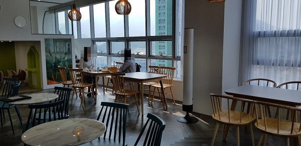 키즈카페 실내 공기 ‘위험수준’ 공기청정기 설치 필수