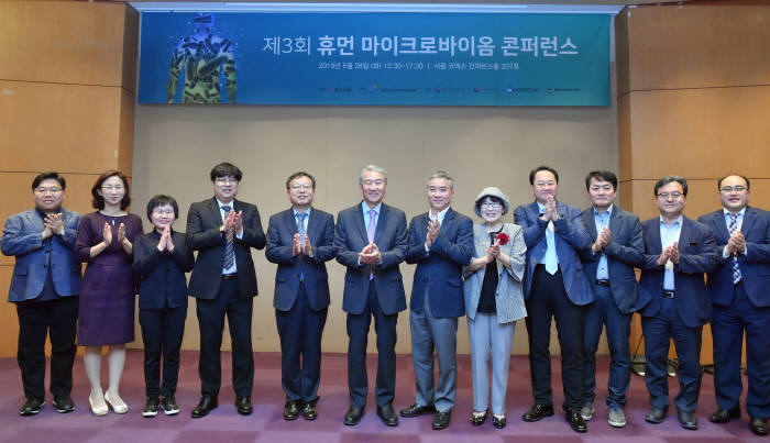 [휴먼마이크로바이옴]산업화 싹 틔운 K-마이크로바이옴, 오픈이노베이션 생태계 필요