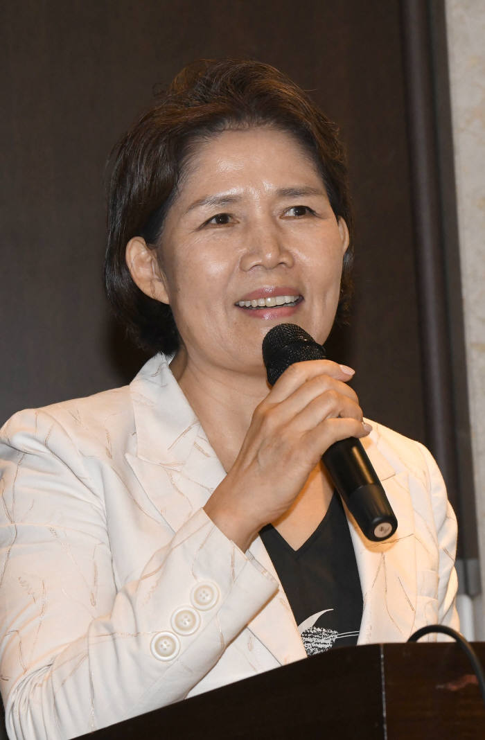 [기획]배희숙 한국클라우드사업협동조합 이사장 기술 기업 뭉쳐 유니콘 기업으로 도약할 것