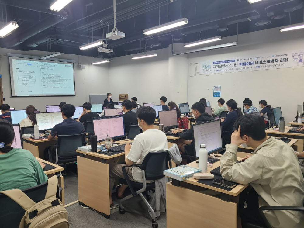 스마트인재개발원, 전국 최고 4차 산업선도 전문인력 양성기관 자리매김