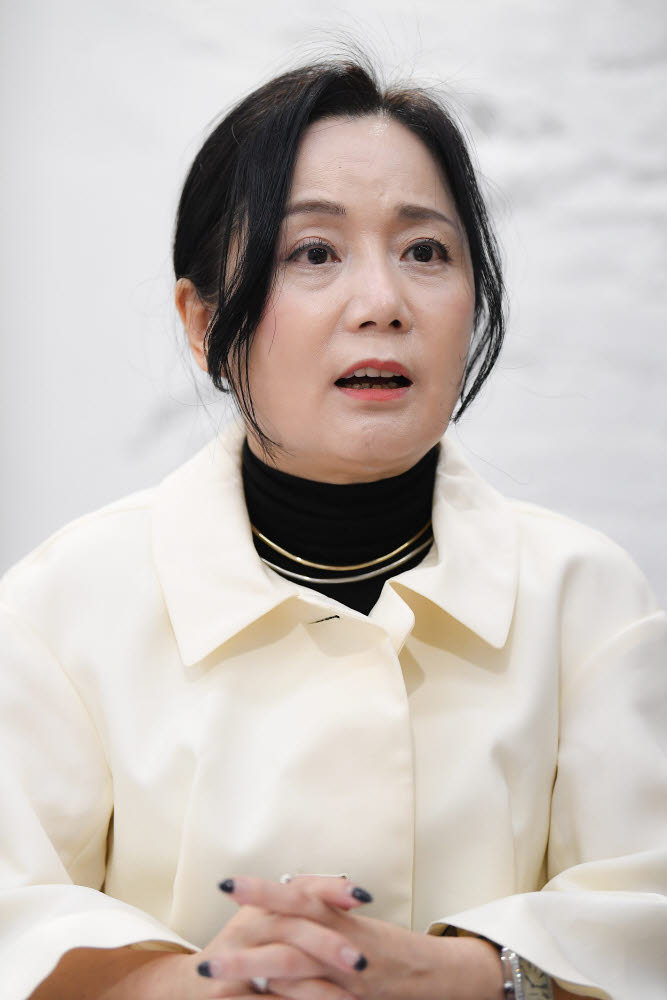 [데스크가 만났습니다]김현선 회장 디지털전환 시대 성공열쇠는 디자인