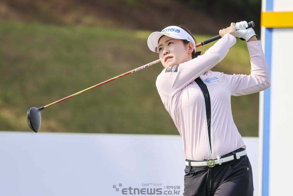 박민지, 대세 이어 역사될까... 대항마는 누구?