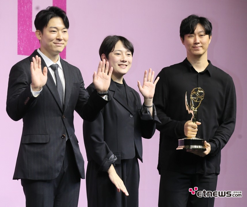 [포토] 에미상 수상한 오징어게임의 무술팀들