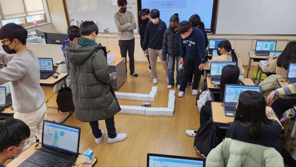 [디지털새싹]이티에듀·창의공간, 대구·경북 캠프 2040명 진행…지역 대학과 연계