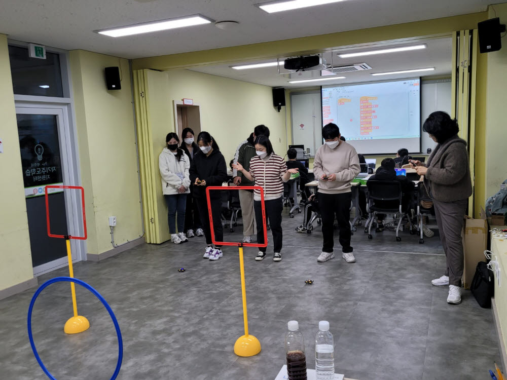 [디지털새싹]이티에듀·제이디테크, 제주 전지역 초·중·고 학생 디지털 교육격차 해소