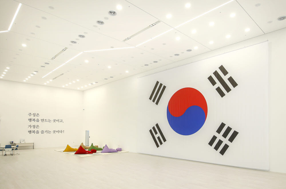 [주성 30년] R&D 1조원·반디태 특허 3000개…국산화 넘어 세계화