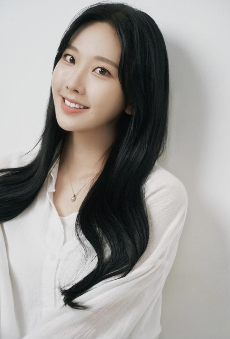 모모랜드 출신 김나윤, 마이네스트컴퍼니에 새 둥지…배우 새 출발 예고