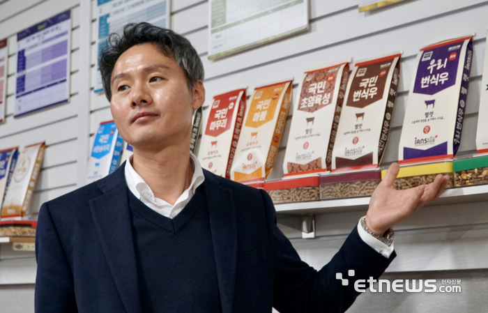 [제조혁신이노비즈]제주 유해조류 수거해 한우농장 탄소배출 줄이는 이안스