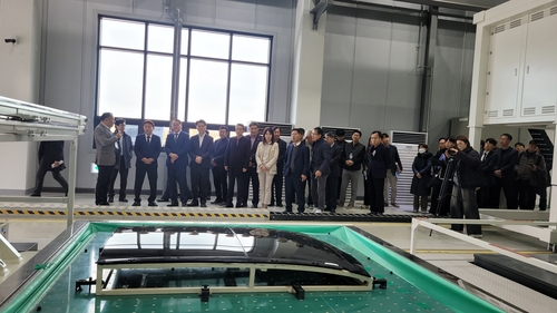 “전북, 미래차 산업 중심으로 도약”…미래모빌리티 테크센터 개소
