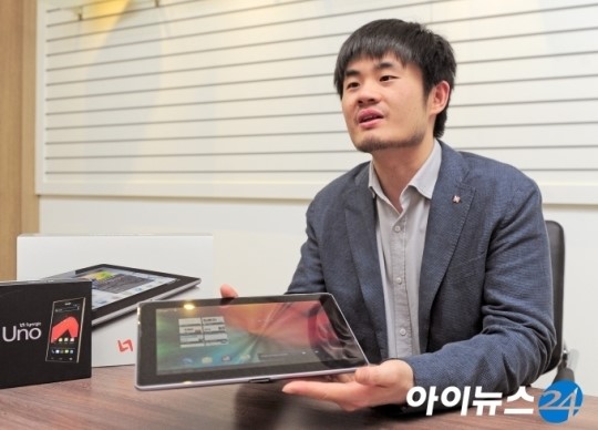 28살 회장님, 스마트폰 시장 뛰어든 이유가…