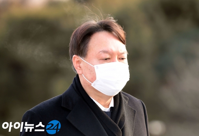 [특징주] 한국테크놀로지 등 윤석열 테마주 강세
