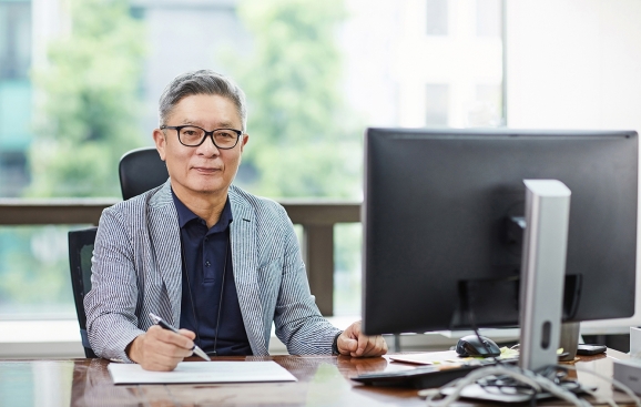 김영훈 키다리스튜디오 대표, 레진엔터테인먼트 이끈다