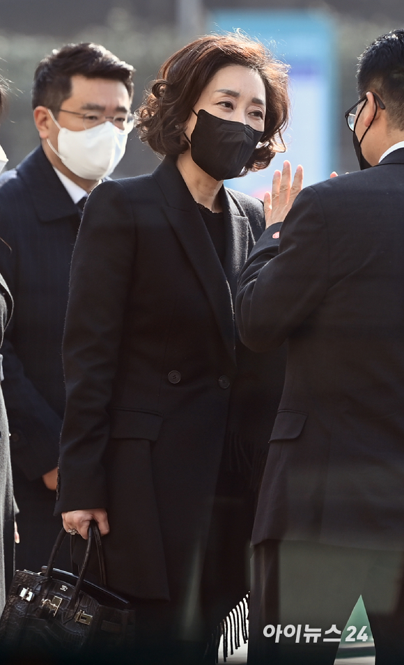 [포토]빈소 찾은 구지은 아워홈 부회장