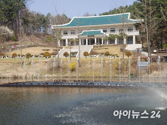 [i풍경]靑 개방 소식에 청남대도 뜨네