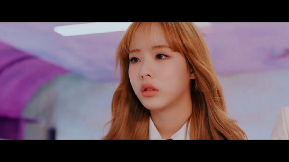 [영상]방과후 설렘 데뷔조 클라씨, 블록버스터급 SHUT DOWN MV 티저 공개