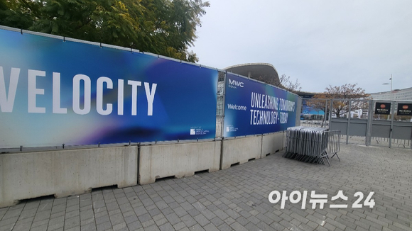 [MWC 2023] AI에 꽂힌 이통사…MWC서 신기술 격돌