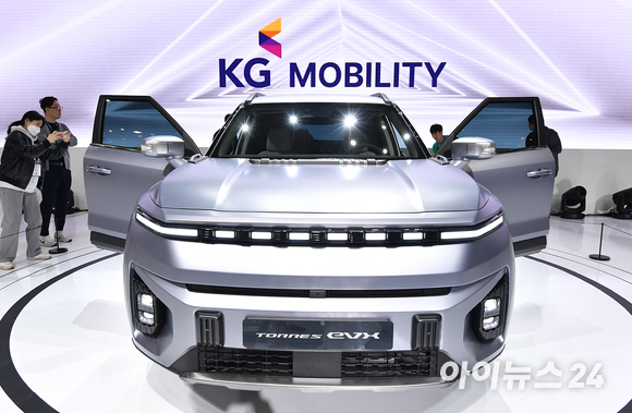 [포토]KG모빌리티, 토레스 EVX 공개