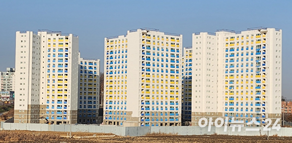 입주 연기했는데, 또 연기라니… 입주예정자 분통