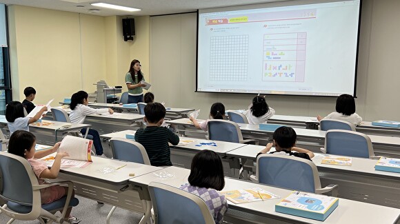 충주시, 늘봄학교 호암창의놀이 프로그램 운영
