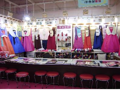 [유망브랜드 대상]오랜 전통의 한복 명가 ‘강변청실홍실 자미온’