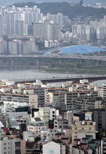 [포토뉴스]서울 강남·강북 집값 격차 다시 2배로