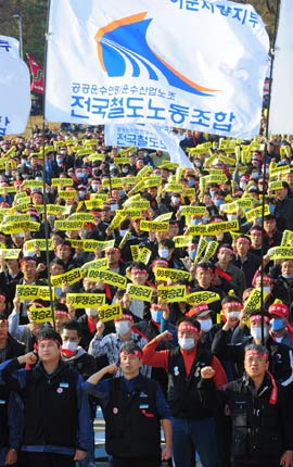 공공운수 시한부 파업 ‘노·정 긴장’ 고조