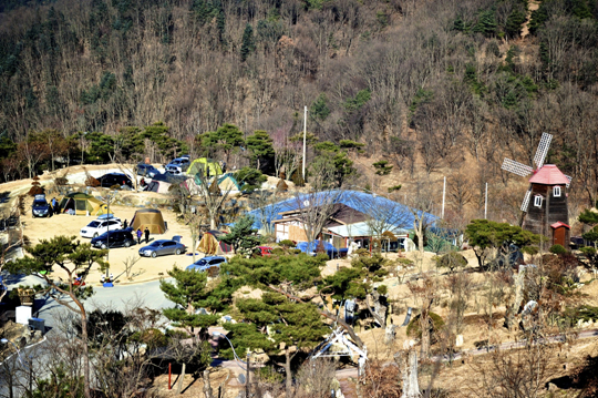[한국의 캠핑장]특별한 추억을 쌓는 곳, 공주 이안숲속 캠핑장