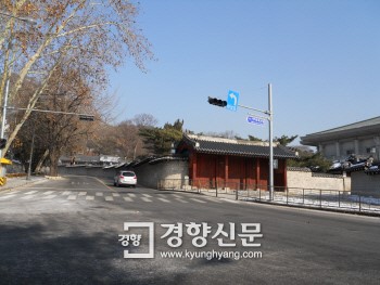 [이기환의 흔적의 역사] 장희빈의 남자, 세상 어디에도 없는 나쁜 남자