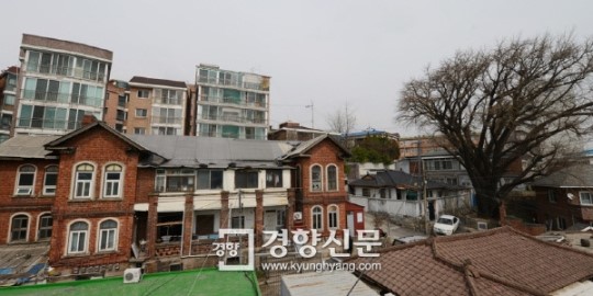 서울의 근현대 새겨진 ‘행촌동 벽돌집’ 딜쿠샤