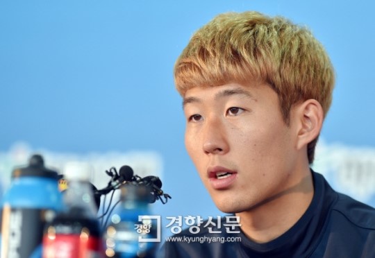 [경향포토]손흥민 기자회견