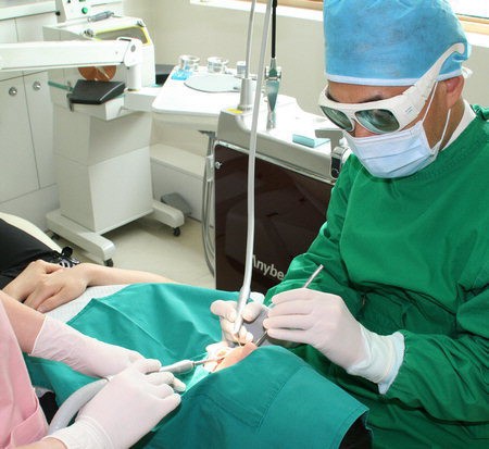 75세이상 노인 7월부터 임플란트 시술시 건강보험 적용