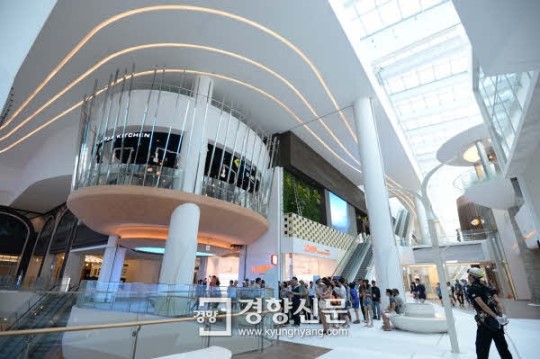 [경향포토]롯데월드 프리오픈