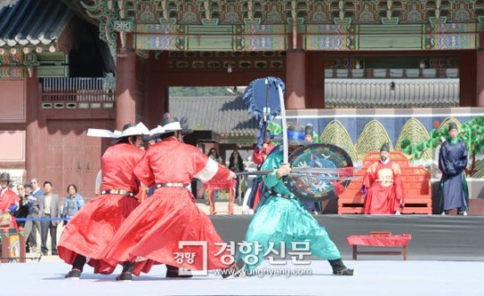 [포토뉴스]‘주상 전하를 지켜라’