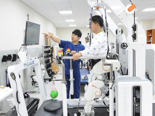 [주목! 전문·특화 병원]교통사고 환자 사회복귀 돕는 ‘장애 유형별 맞춤 재활센터’ 국립교통재활병원