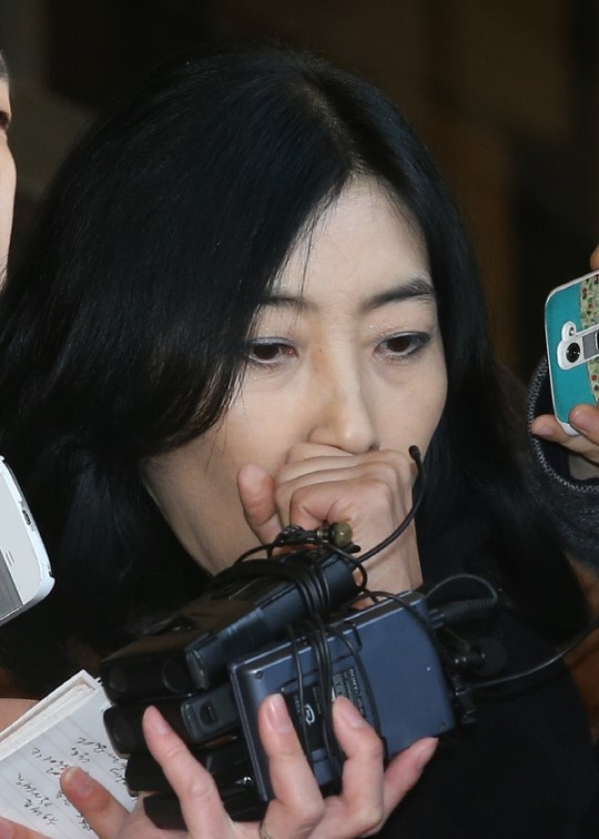 검찰, ‘종북콘서트’ 논란 신은미씨 소환···강제출국 방침